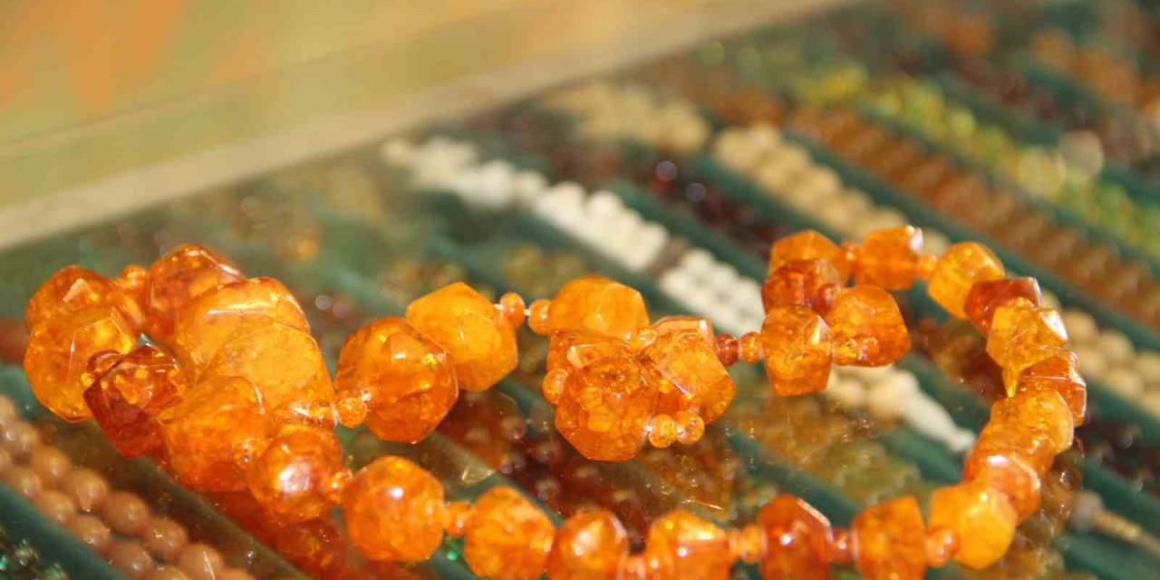 Osmanlı’dan Kalan Tespihlerin Fiyatı 30 Bin Doları Buluyor