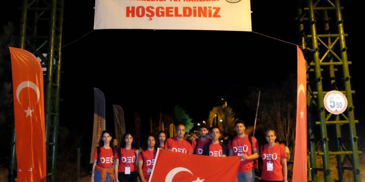 Deü ‘Zafer Yürüyüşü’ İçin Kocatepe’de