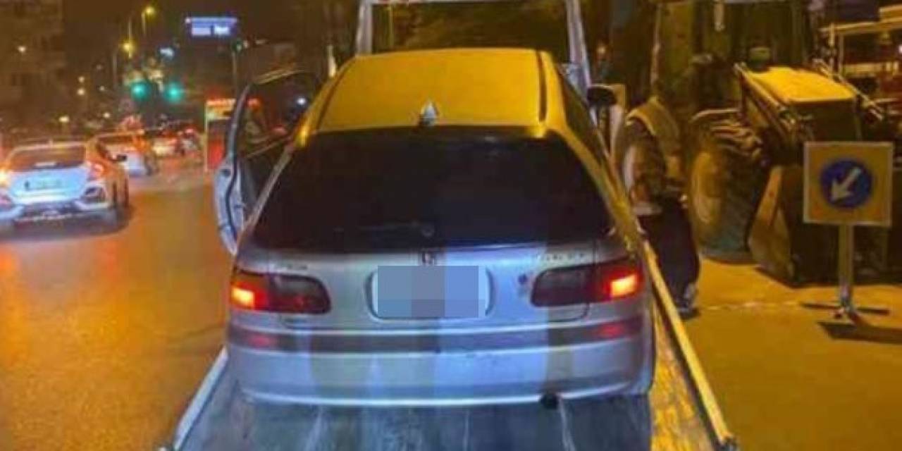 Kadıköy’de Sürücülere 9 Saatte 933 Bin 273 Tl’lik Ceza Kesildi