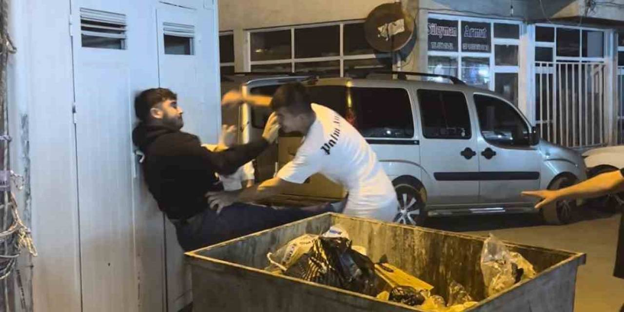 Zonguldak’ta İki Grup Arasında Yumruklu Kavga Cep Telefonu Kamerasında