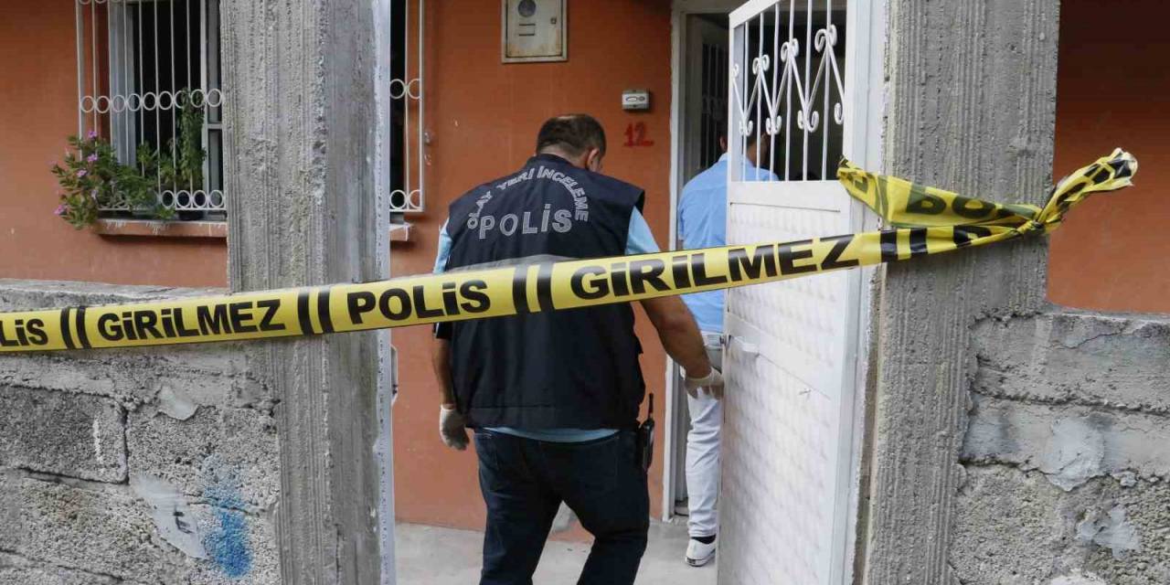 76 Yaşındaki Adam 74 Yaşındaki Karısını Öldürdü
