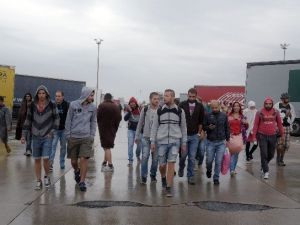 Binlerce Suriyeli Yürüyerek Avusturya’ya Geldi