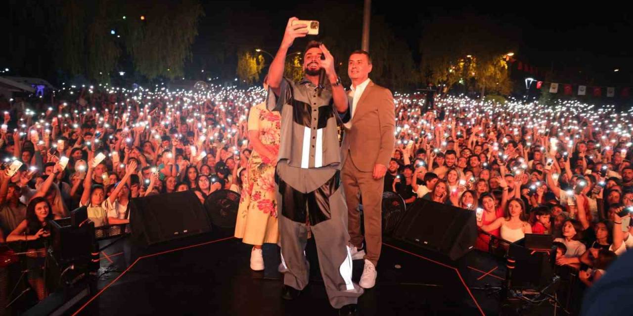 Gölbaşı’nda Türkiye Yüzyılı Konserleri Sefo İle Başladı