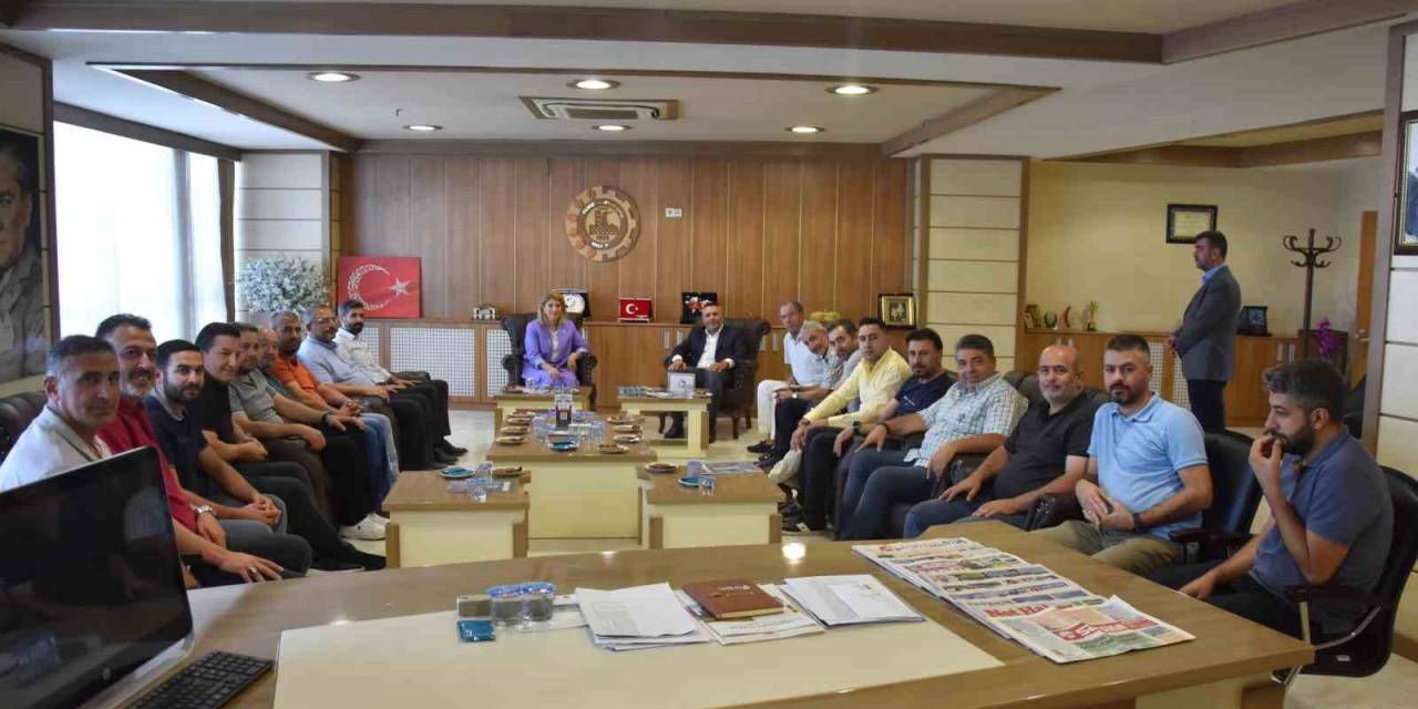 Sadıkoğlu’dan İstişare Vurgusu