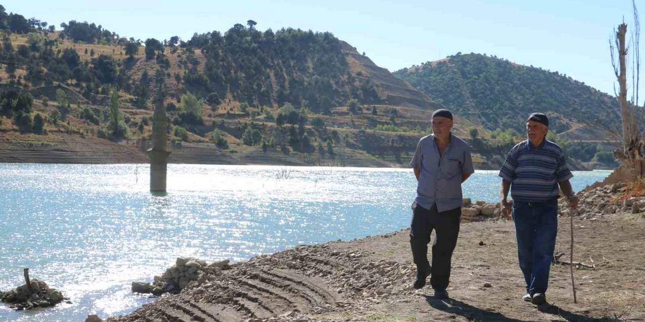 Doğdukları Köy Baraj Oldu, Hatıraları Sular Altında Kaldı