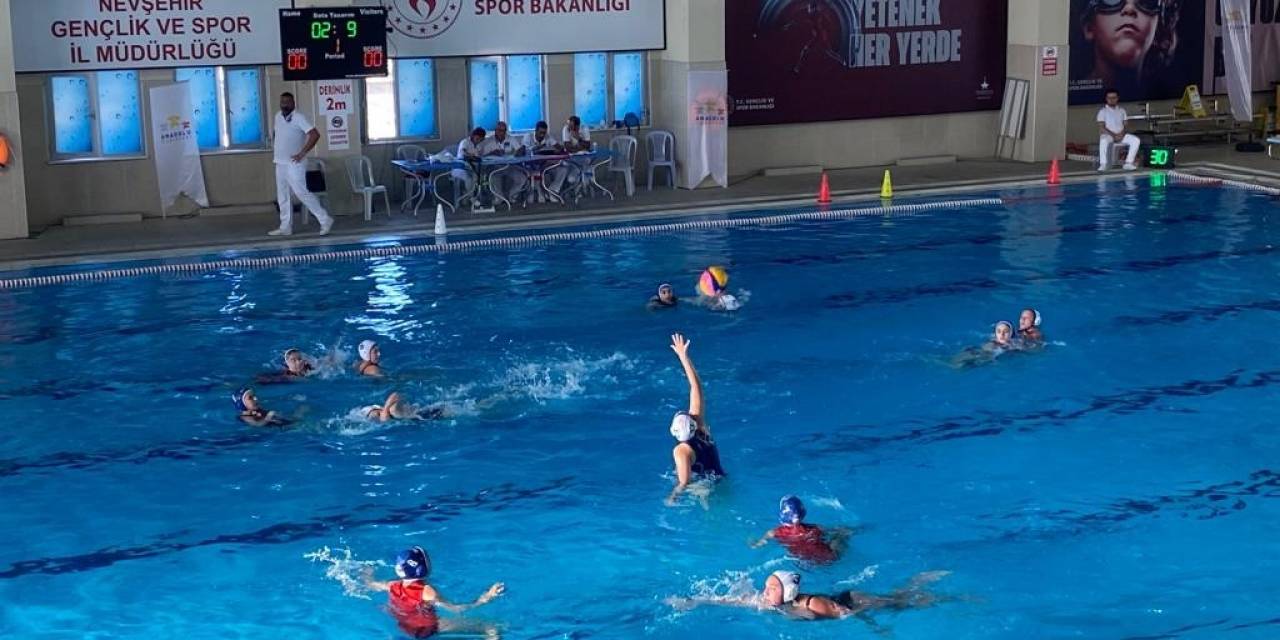 Elazığ Takımı Su Topunda Türkiye 4.’sü Oldu