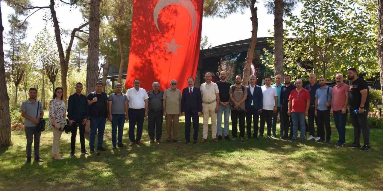 Siirt Valisi Kızılkaya Basın Mensuplarıyla Bir Araya Geldi