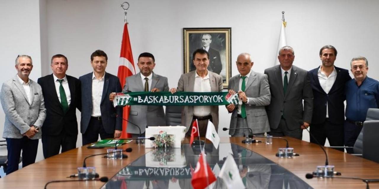 Bursaspor Kulübü, Osmangazi Belediye Başkanı Mustafa Dündar’ı Ziyaret Etti