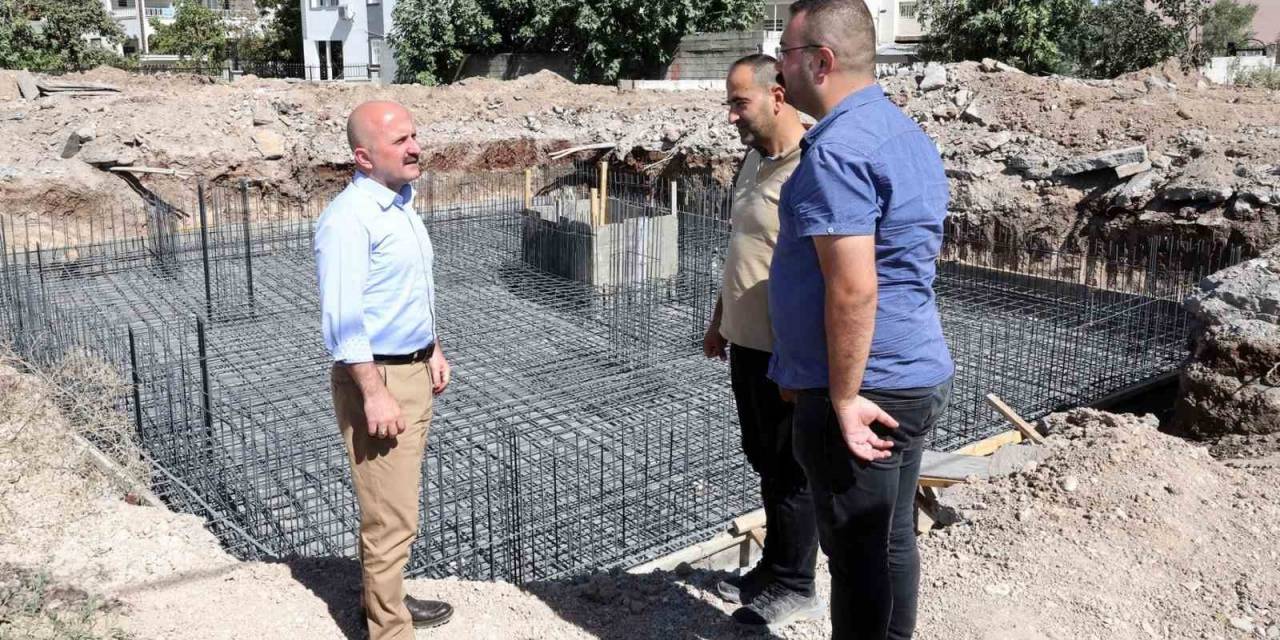 Vali Varol, Yeni Yapılan Evlerin Temellerinde İncelemeler Yaptı