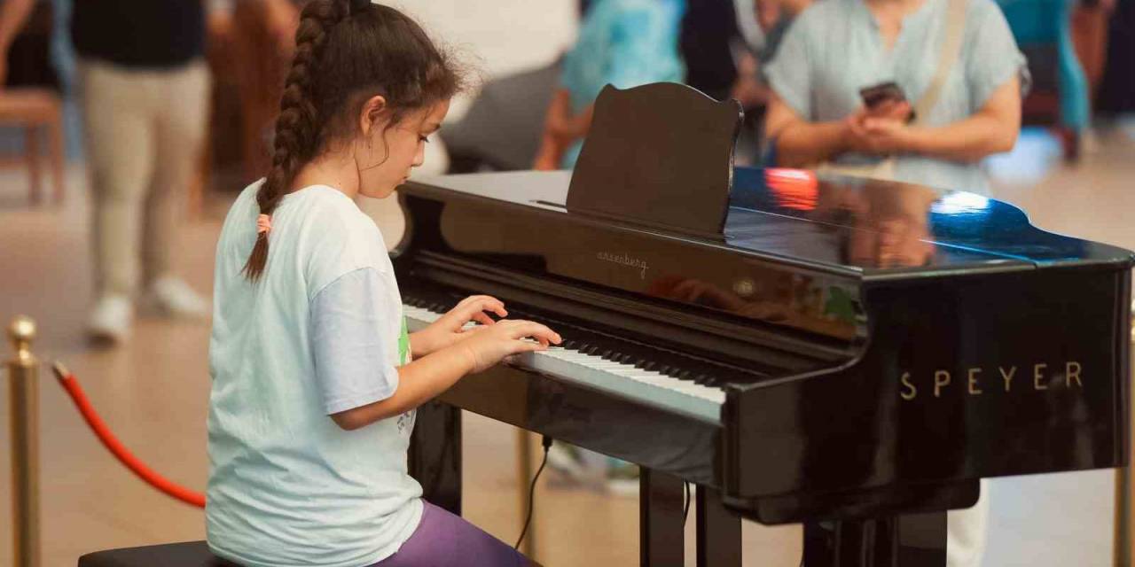 Sümela Ve Palandöken Kültür Yolu Festivallerinde 3 Milyon Kişi Kültür Ve Sanatla Buluştu