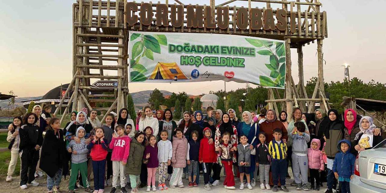 Anne-çocuk Kampı Renkli Görüntülere Sahne Oldu