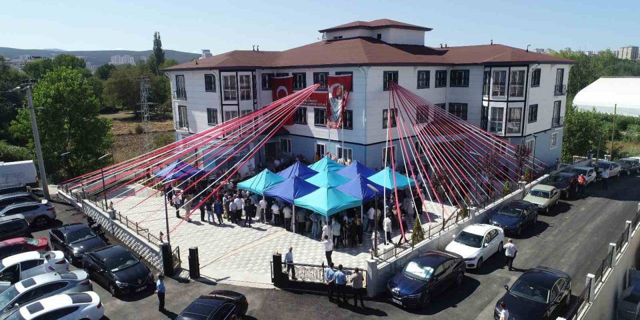 Kastamonu’da 62 Yataklı Huzurevi Ve Yaşlı Bakım Merkezi Dualarla Açıldı