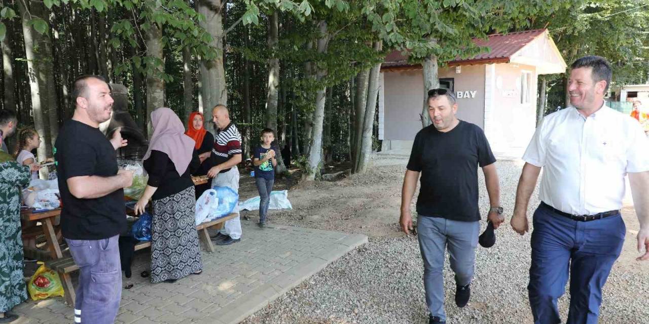 Güzlek Mesire Alanı Akyazı’nın Uğrak Noktası Oldu