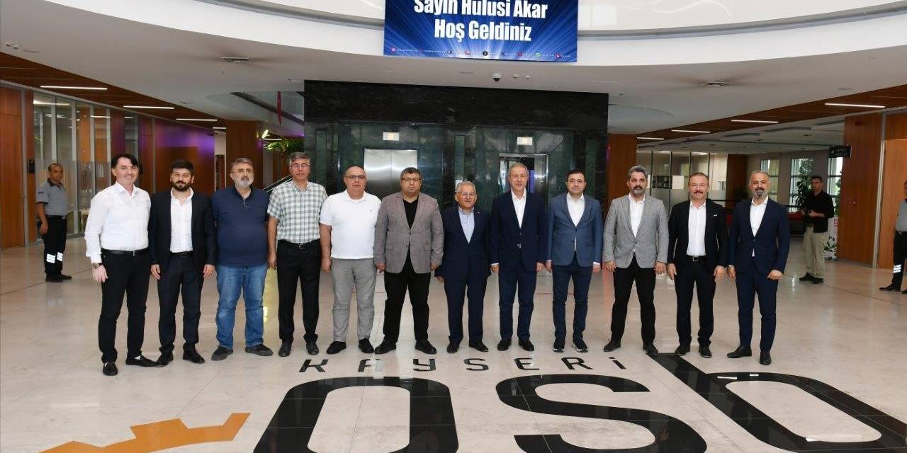 Osb Başkanı Yalçın, Hulusi Akar’a Projelerini Anlattı, Sanayicilerin Arsa Taleplerini İletti