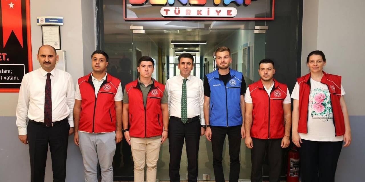 Vali Aygöl’den Gençlerle Yeni Projeleri Konuştu