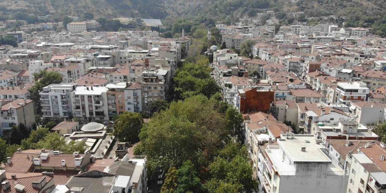 Yaklaşık 5 Asırdır Manisa’yı Su Baskınlarına Karşı Koruyor