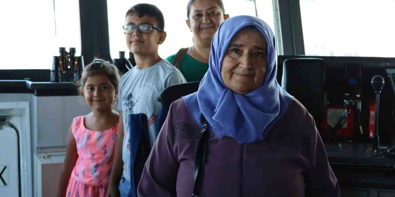 Şehit, Gazi Ve Depremzede Aileleri Tcsg Umut İle Turladı