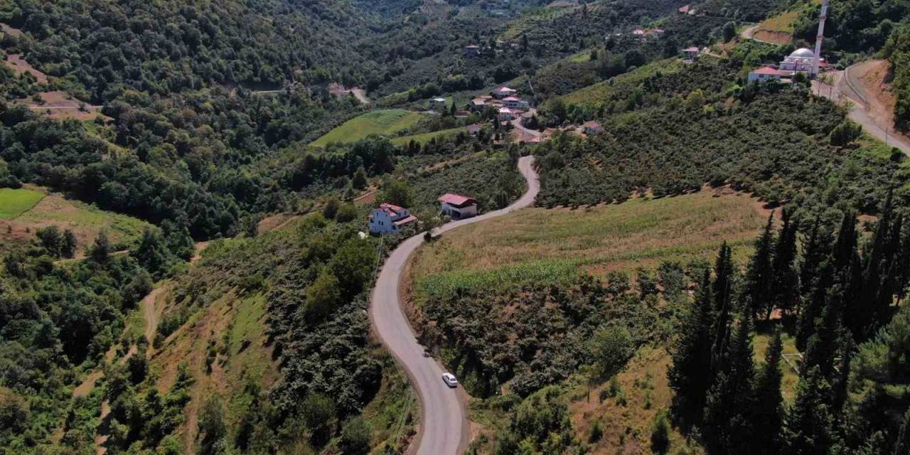 40 Yıllık Yol Sorununa Neşter