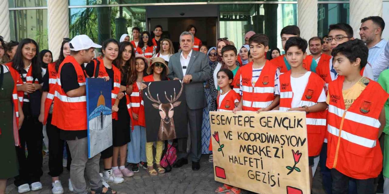 Gençler Halfeti Gezisine Katıldı