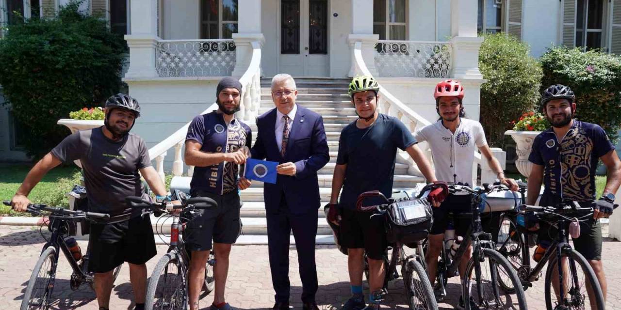 Gençlerin ’30 Ağustos Zafer Turu’ Ege Üniversitesinde Tamamlandı