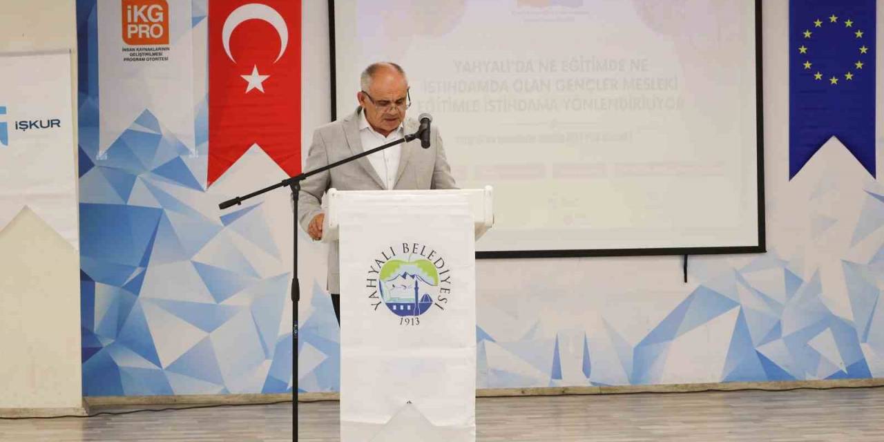 Yahyalı’da Ab Projesi Tanıtım Toplantısı Yapıldı