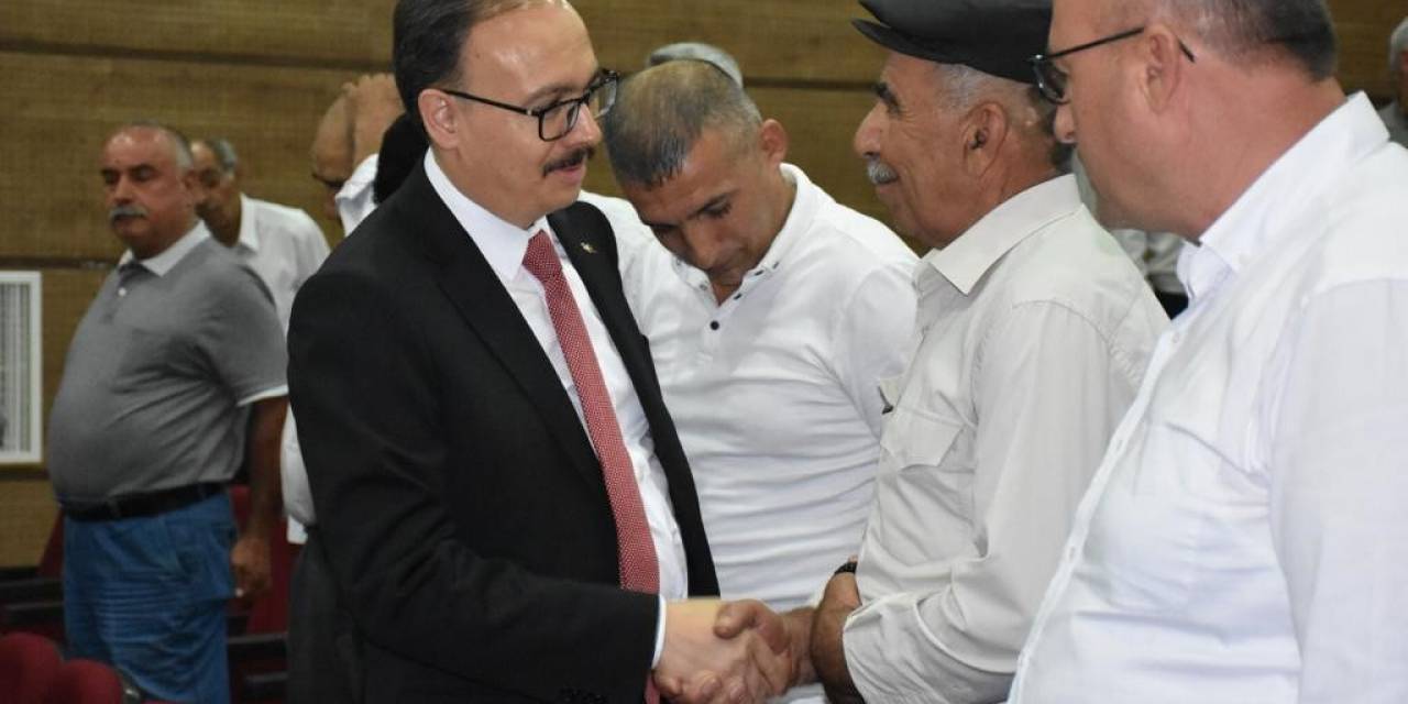 Siirt Valisi Kızılkaya Mahalle Ve Köy Muhtarlarıyla Buluştu
