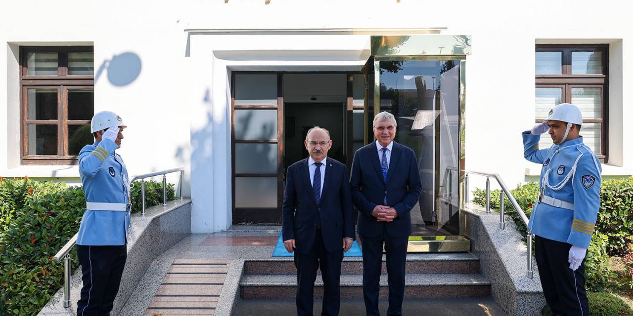 Başkan Yüce: “Ortak Paydamız Sakarya’nın Gelişimi İçin Çalışmaya Devam Edeceğiz”