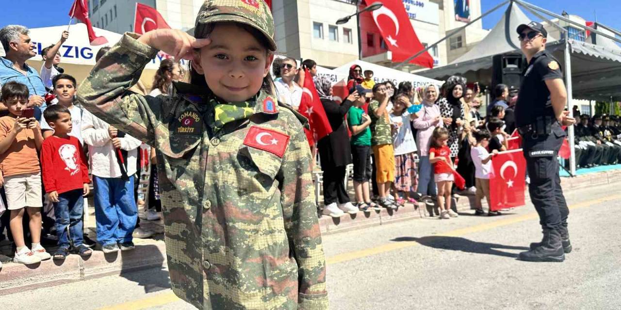 Elazığ’da 30 Ağustos Zafer Bayramı Coşkusu