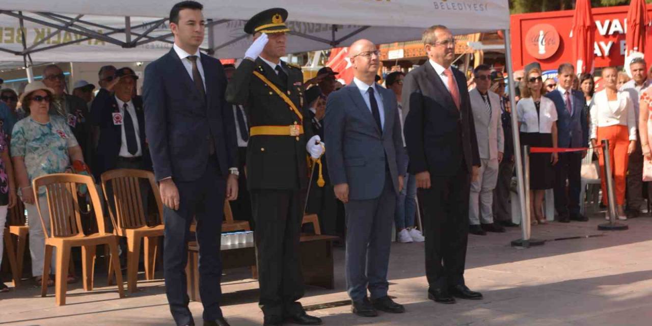 Ayvalık’ta “Zafer” Coşkusu