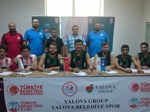 Yalova Belediyespor’dan İmza Şov