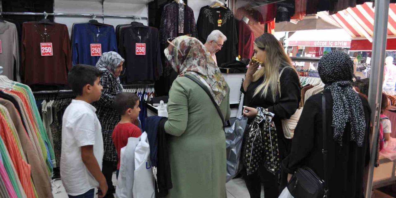 Çarşı Esnafı Bölgedeki Hırsızlık Olaylarından Şikayetçi