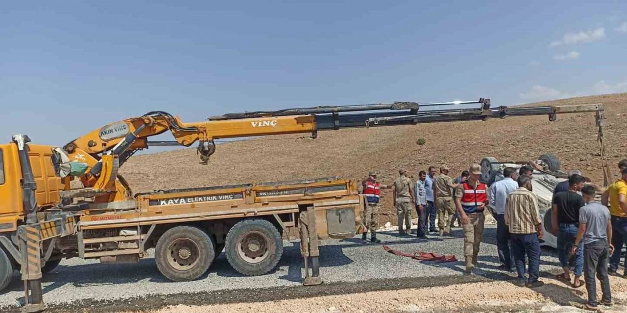 Kontrolden Çıkan Araç Takla Attı: 1 Yaralı