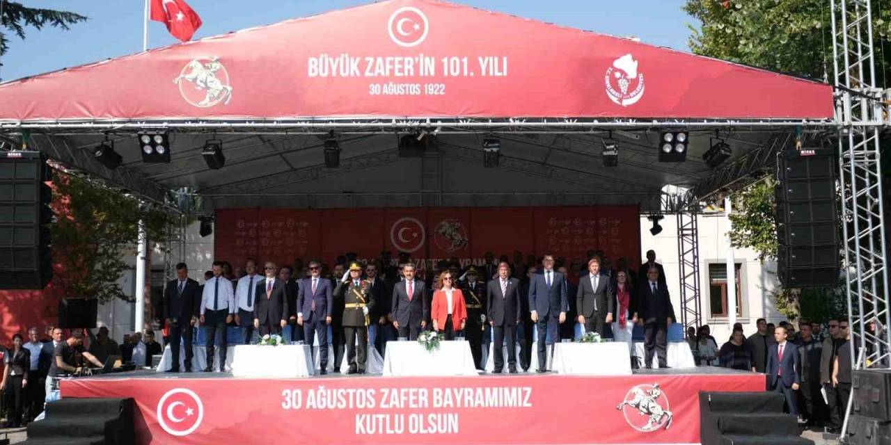 Kırklareli’nde 30 Ağustos Zafer Bayramı’nın 101. Yıl Dönümü Törenlerle Kutlandı