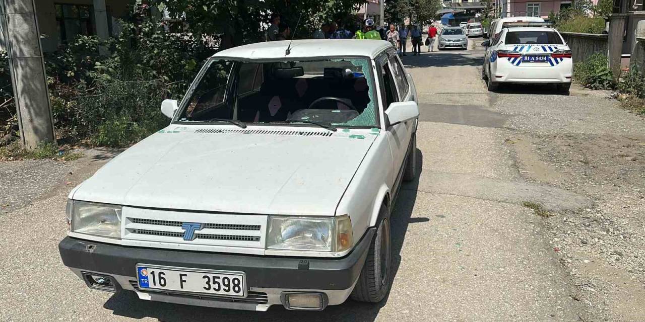 Otomobil İle Bisiklet Çarpıştı: 15 Yaşındaki Çocuk Yaralandı