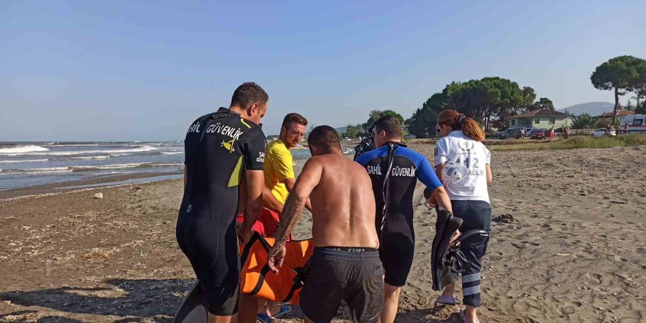 Samsun’da 7 Kişi Boğulma Tehlikesi Geçirdi, Uyarılar Peş Peşe Geldi