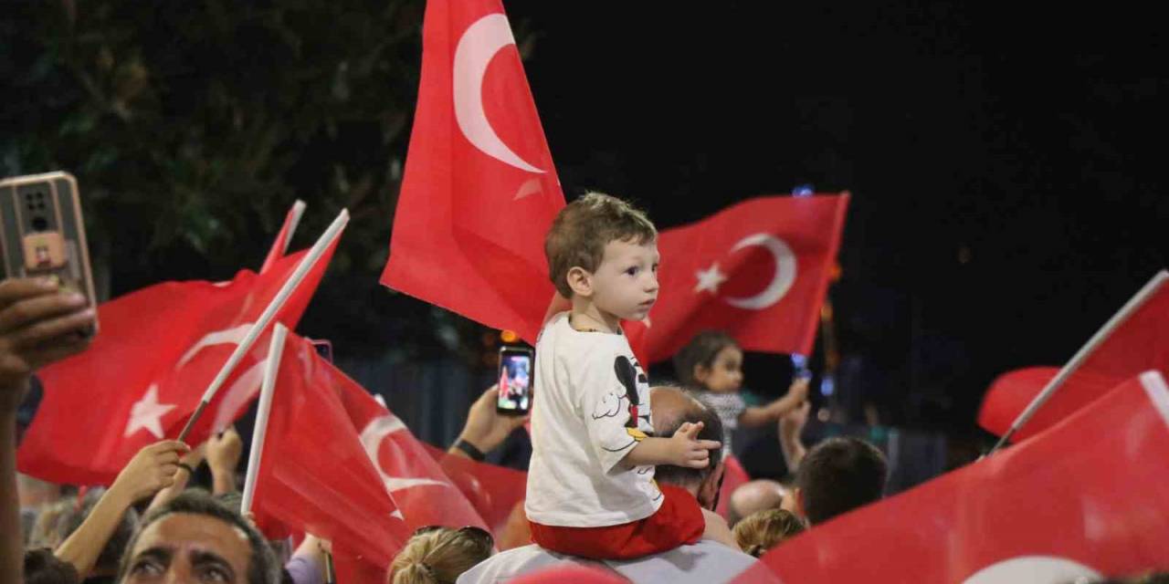 Sakarya, Zafer Bayramı’nın 101’inci Yılında Tek Yürek Oldu
