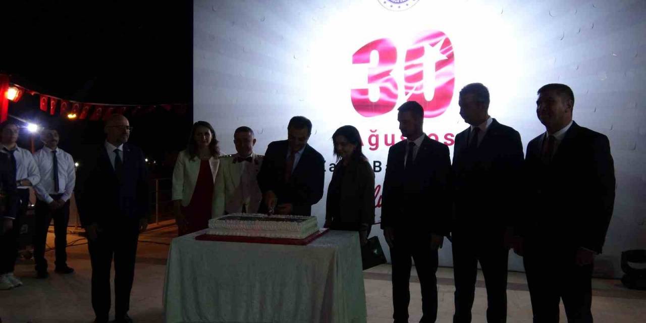 Burdur’da 30 Ağustos Kabul Töreni Gerçekleştirildi