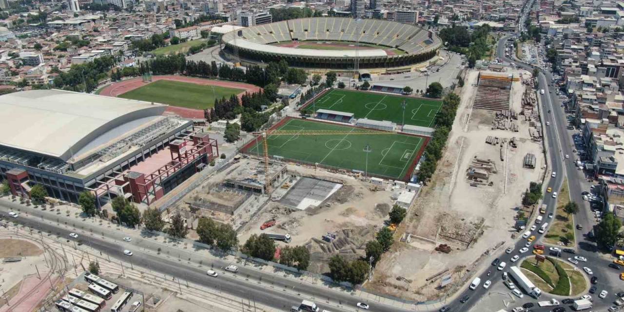 İzmir’in Olimpik Yüzme Havuzu 2024’ün Sonuna Hazır