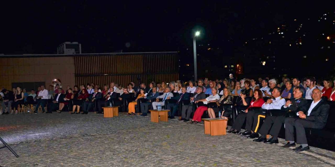 Zbeü’den Zafer Bayramı Konseri