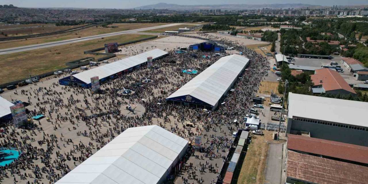 Teknofest’te Yerli Çelik Kanatlara Büyük İlgi