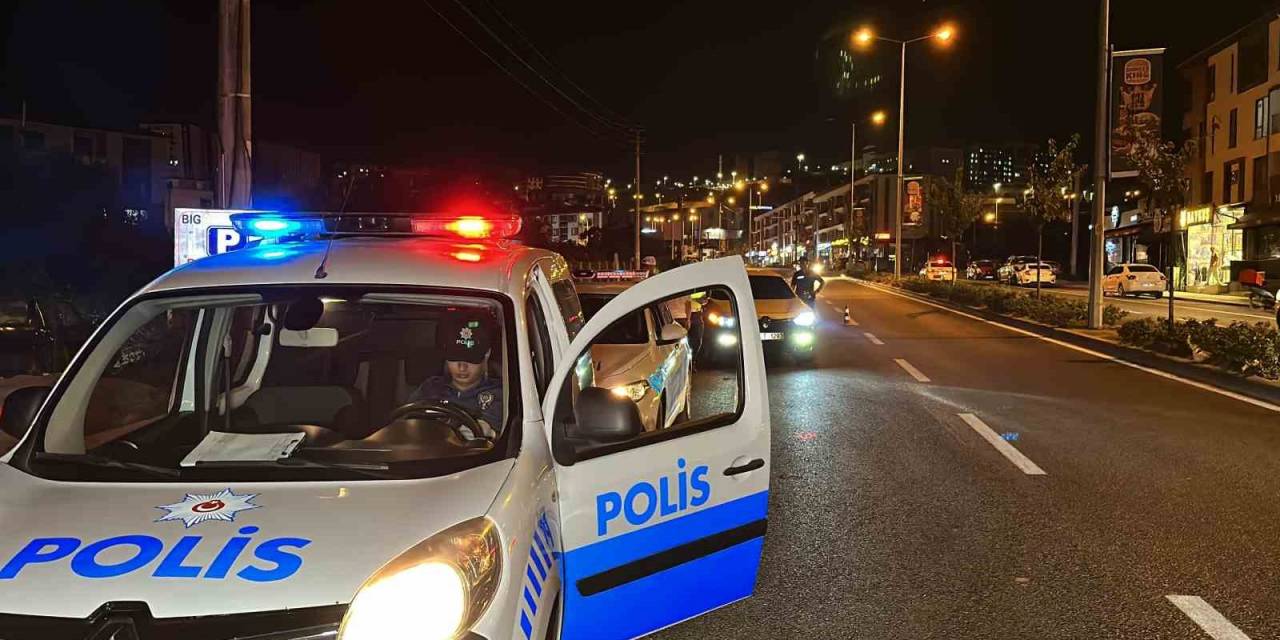 Polis Üniversite Bölgesinde Kuş Uçurtmuyor
