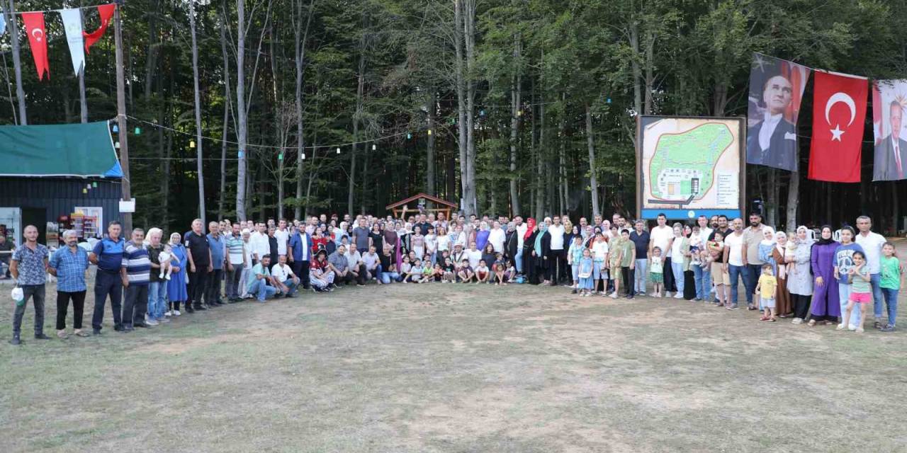 Akyazı Belediyesi Çalışanları Piknik Etkinliğinde Bir Araya Geldi