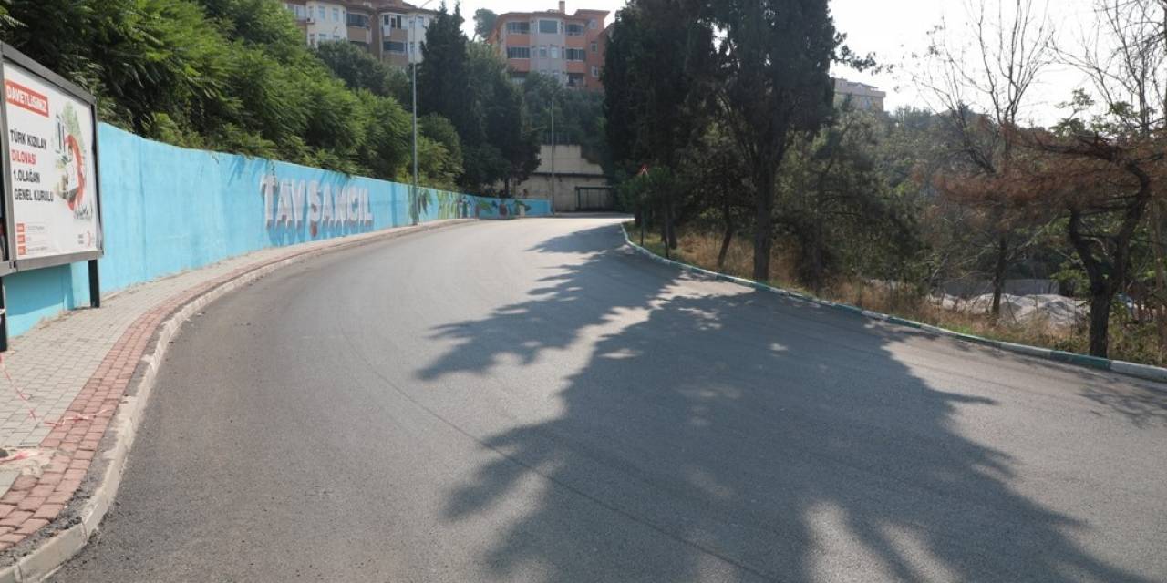 Dilovası’nda Asfalt Seferberliği Sürüyor