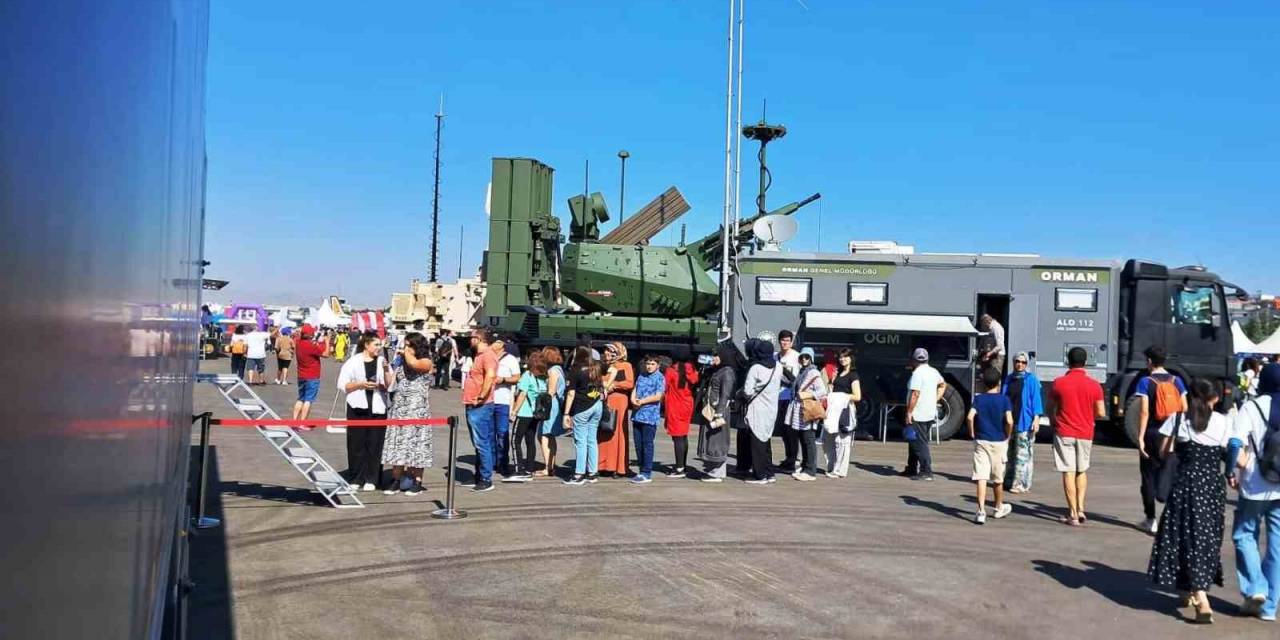 Kepez’in Bilim Ve Teknoloji Tırı’na Teknofest’te Yoğun İlgi