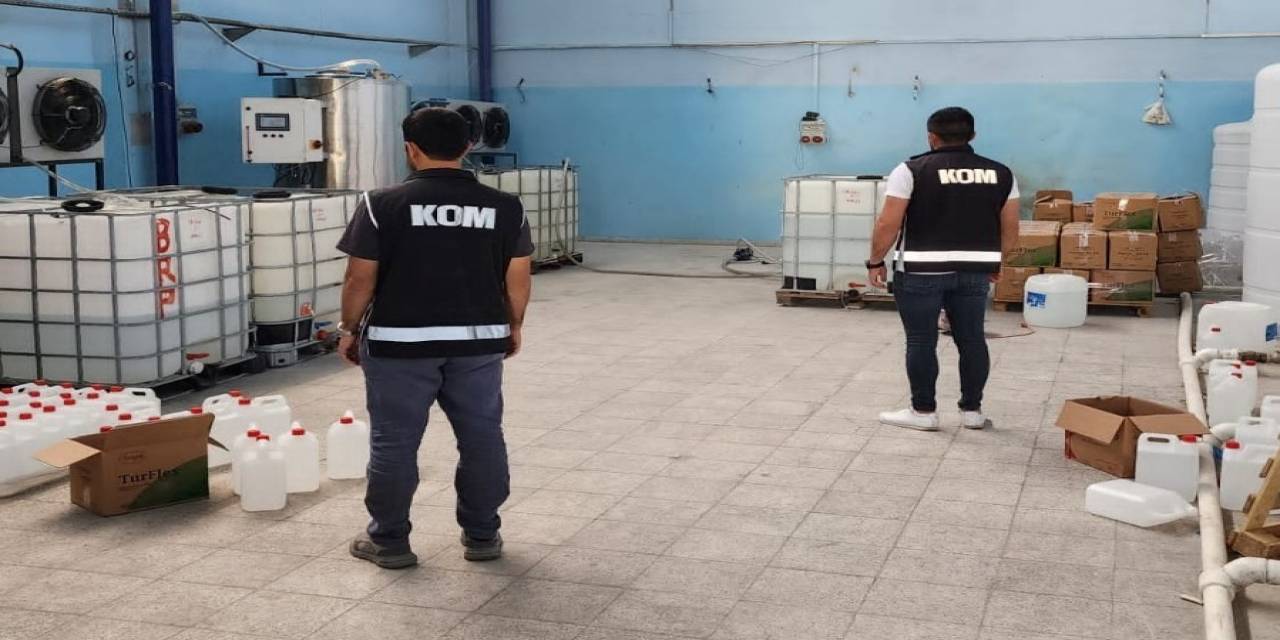 Baskın Yapılan Depo Sahte Alkol İmalathanesi Çıktı