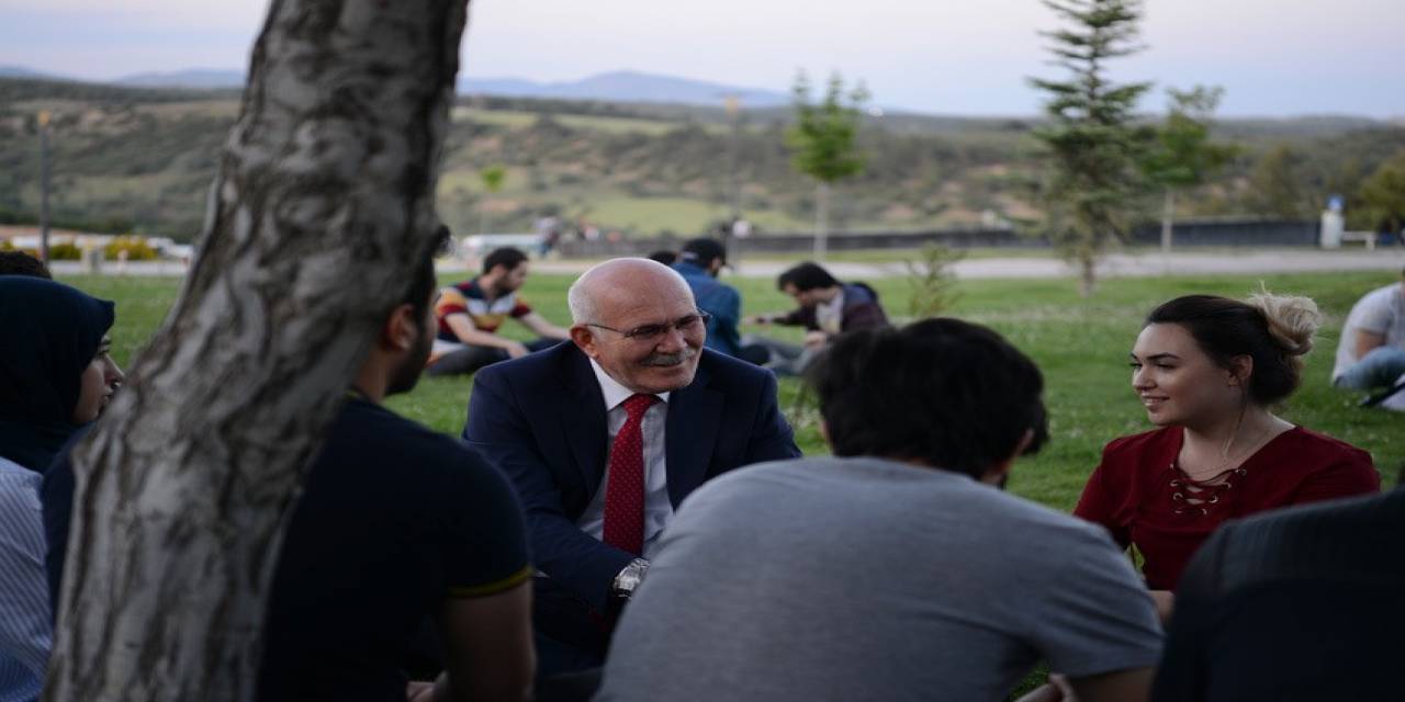 Okul Birincileri, Tercihim Uşak Üniversitesi Dedi