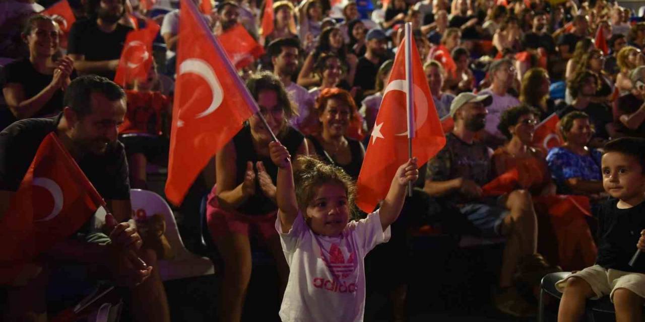 Başkan Odabaşı: “Hiç Kimse Kadıköy’de Ne İçildiğine, Ne Giyildiğine Karışamaz”