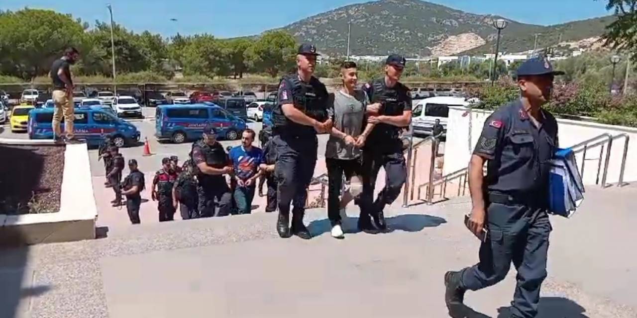 Bodrum’da Silahlı Çatışmanın Zanlıları Adliyeye Sevk Edildi