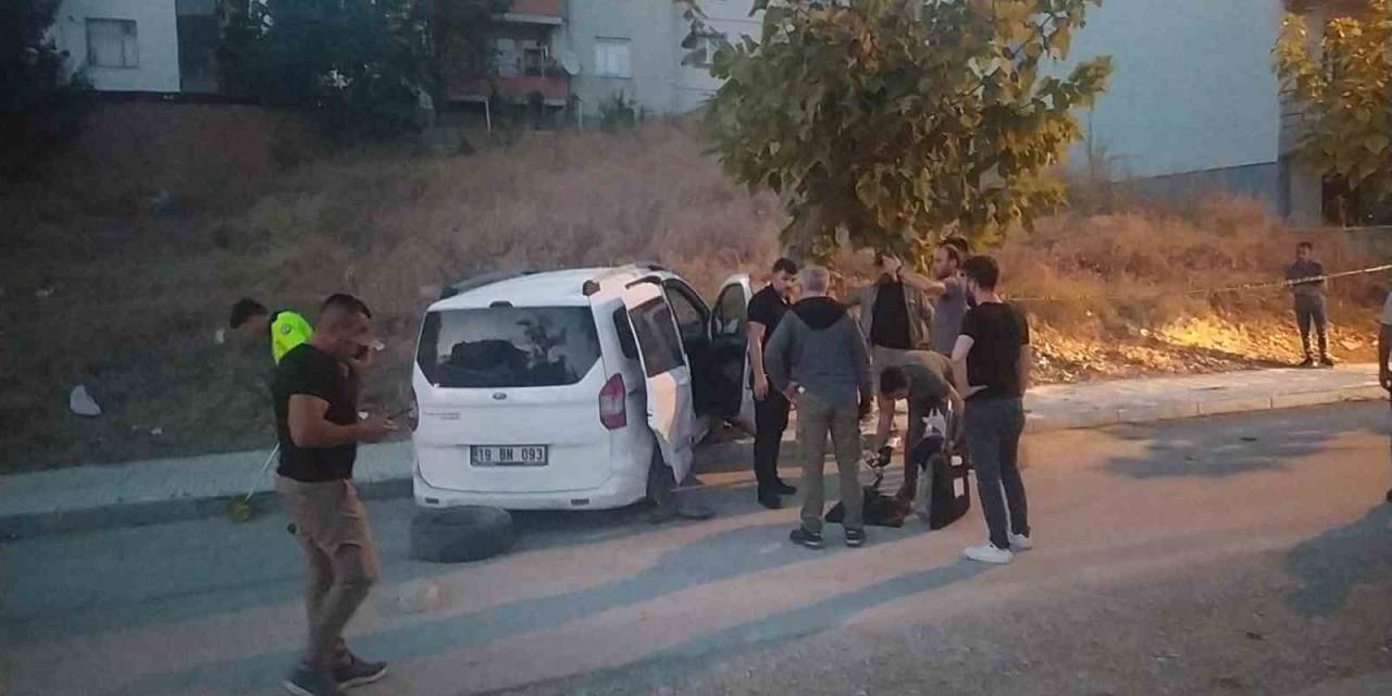 Polis Otosu İle Pikap Çarpıştı: 2’si Polis 3 Kişi Yaralandı