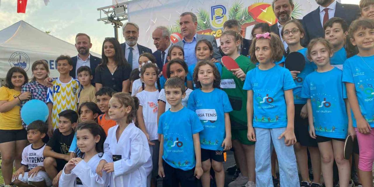 Bakan Osman Aşkın Bak: “8 Milyon Gencimize Yüzme Öğrettik”